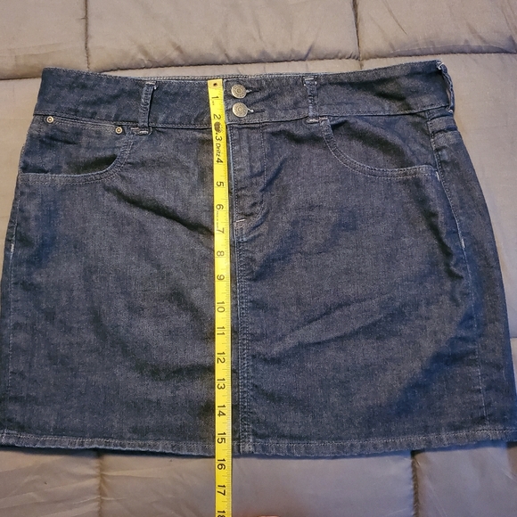 Old Navy Denim Skirt - Picture 2 of 6